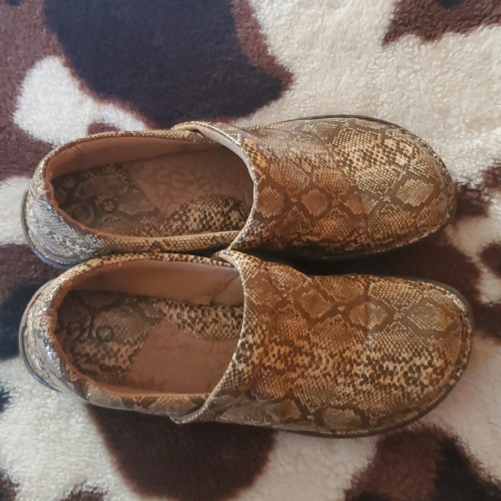 Bolo Women's Clogs